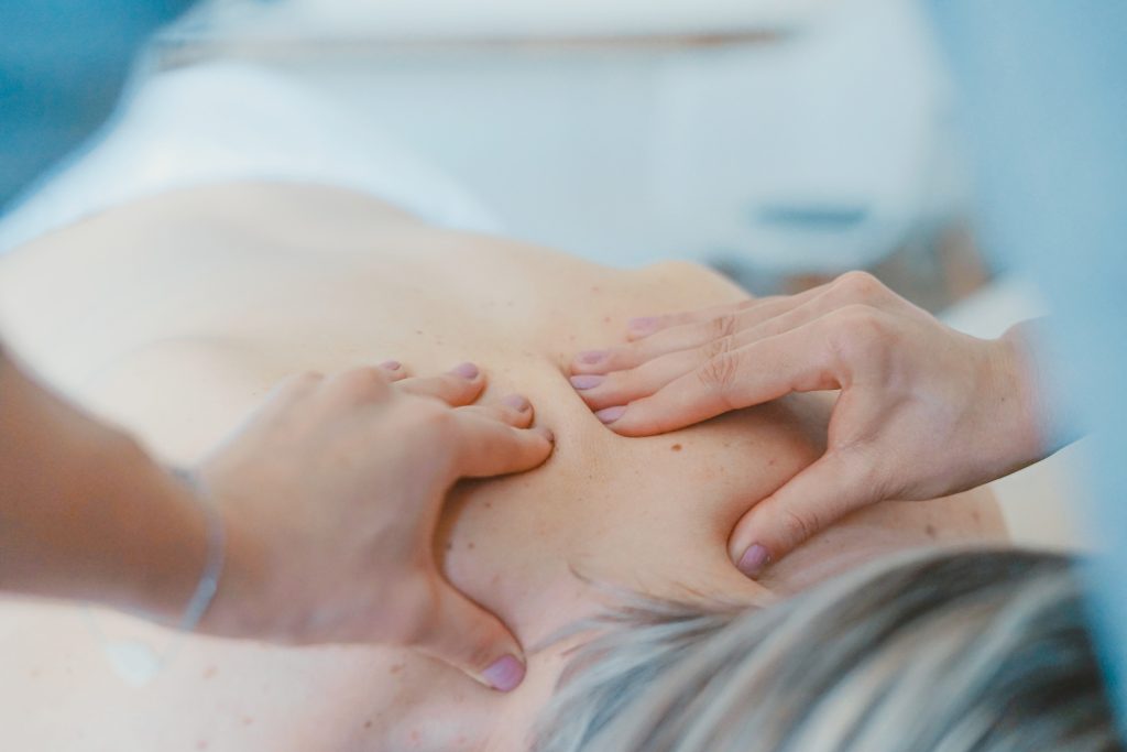 Why You Should Go For a Deep Tissue Massage
